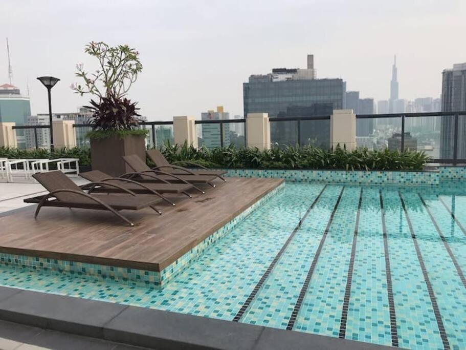 The Rixx Downtown Apartment@D1/Pool/Gym/Operahouse Хошимин Экстерьер фото